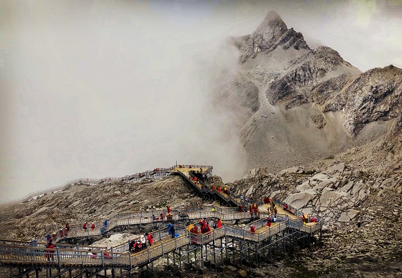 玉龍雪山  北院區(qū)  門診部  張娜.jpg