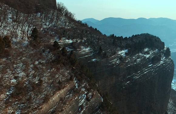 遠山夕照  北院區  藥劑科  張毅.jpg