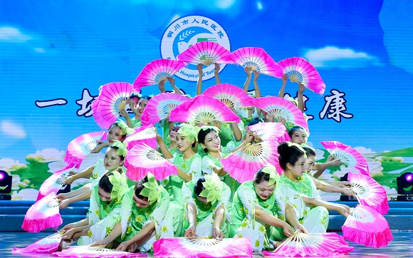 綻放3  南院區(qū)  院辦  王穎.jpg