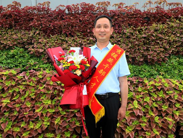 我院援藏醫(yī)生李鋒凱旋歸來